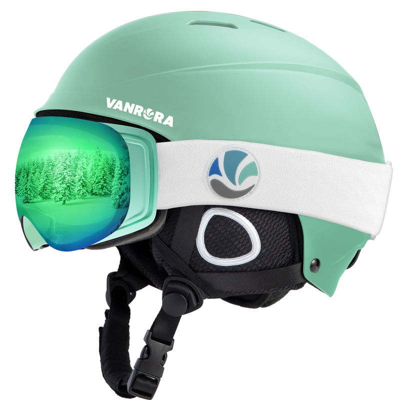 Load image into Gallery viewer, Ski Helmet &amp; Goggles

